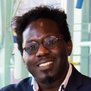 Deji Akinwande